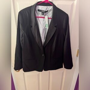 Women’s Black blazer - XL with designer tags